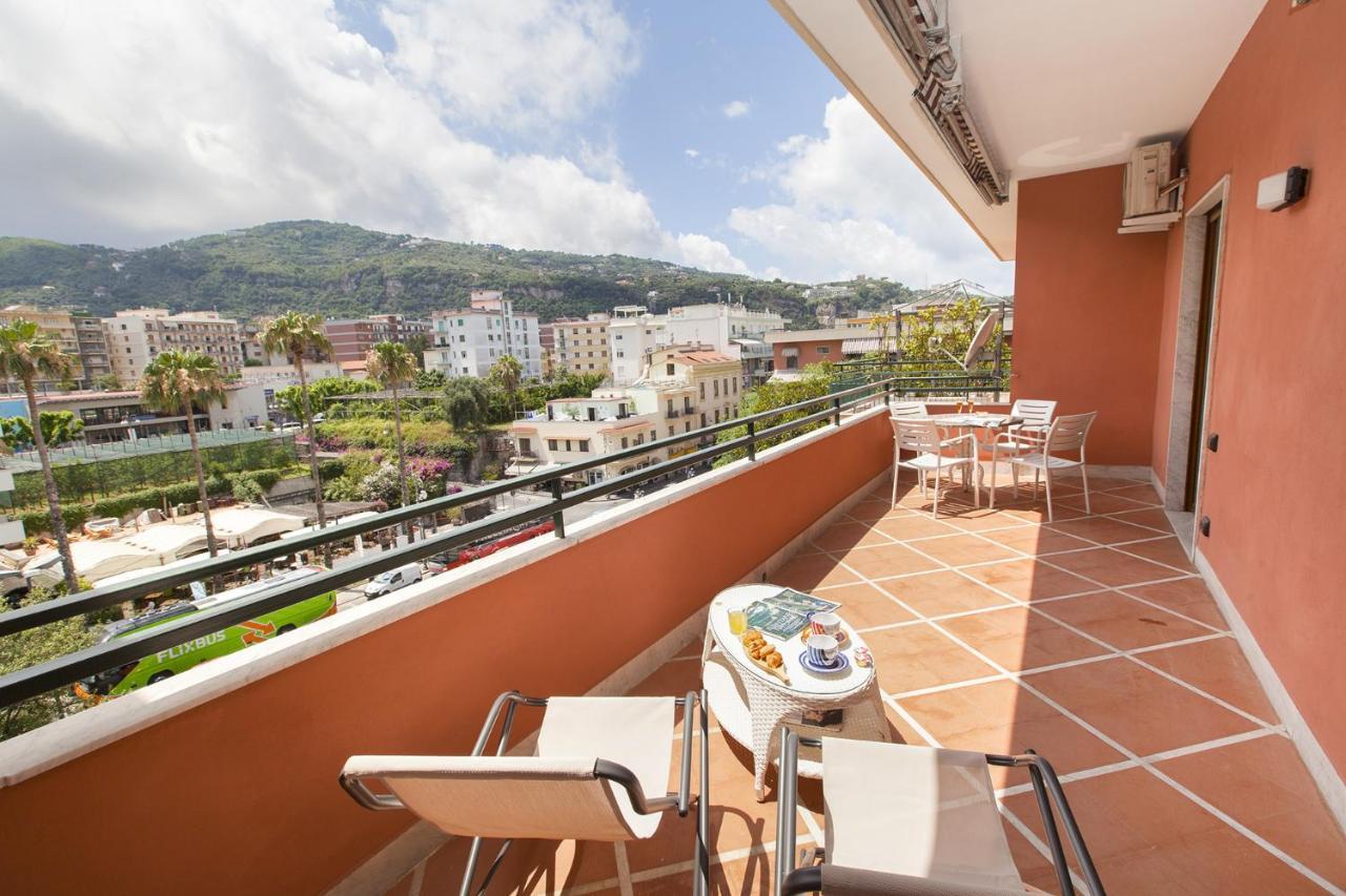 Amore Rentals - Casa Katia Sorrento Exterior photo